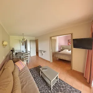  Appartement Du Golf De Pont Royal - Paisible Rez De Jardin - Terrasse&piscine France